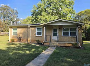 3223 Montrose St SW, Huntsville, AL 35805