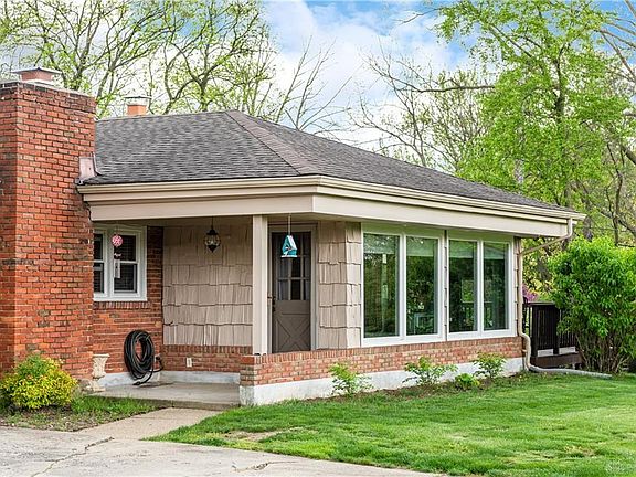 4th image of 5450 Cynthia Ln