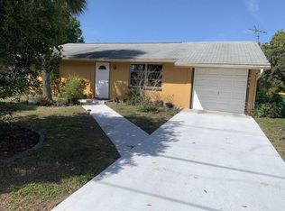 1555 Beacon Dr, Pt Charlotte, FL 33952