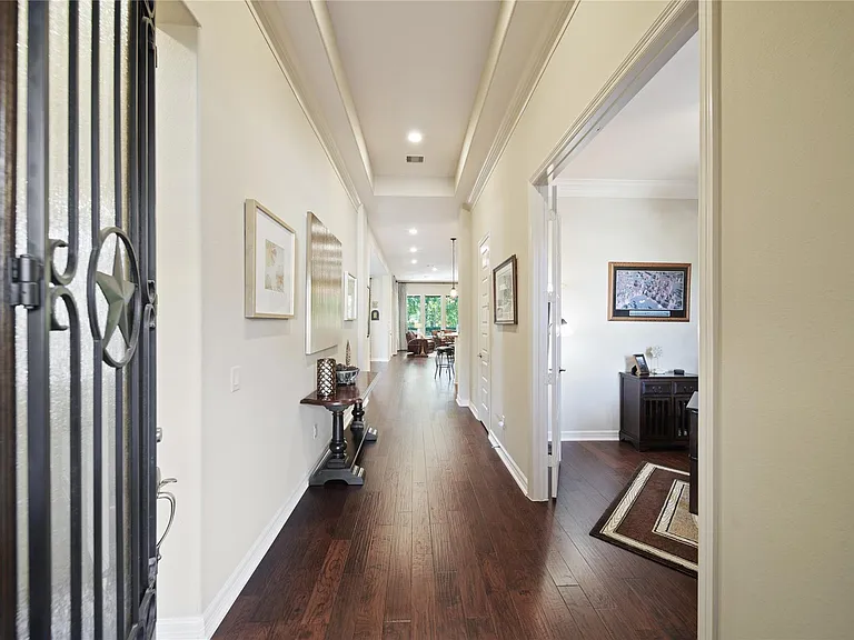 9510 Spring Rose Dr — Photo 6