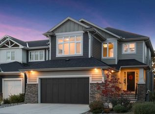 25 E Rock Lake Hts NW, Calgary, AB T3G0G1