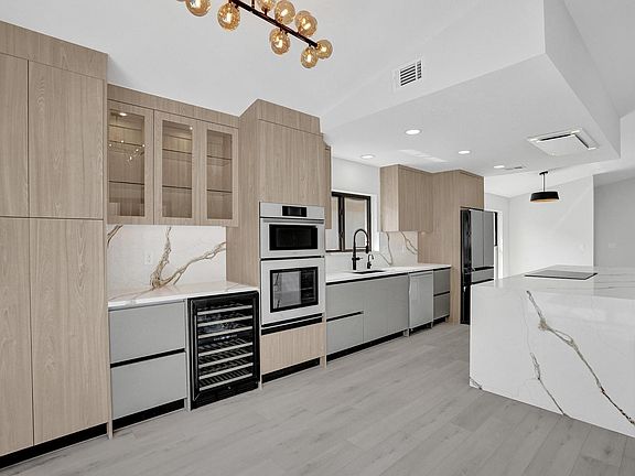 4th image of 21392 Bridge View Drive