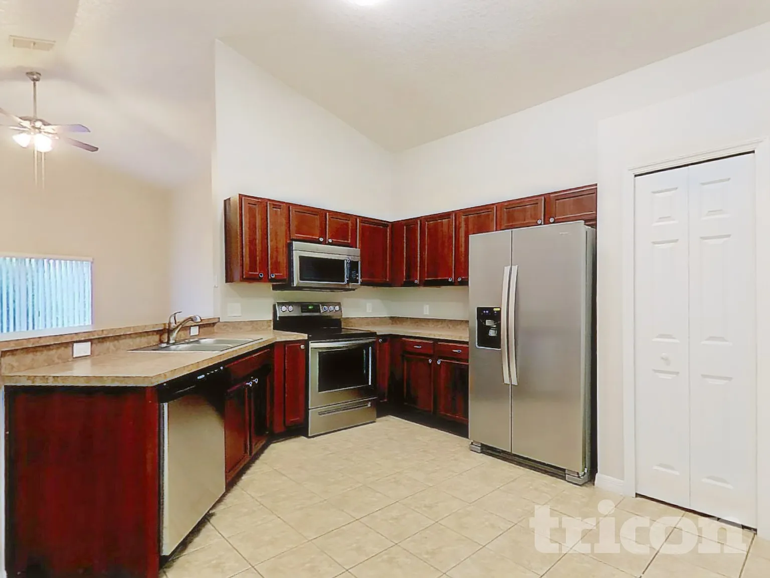 1235 Osprey Nest Circle Groveland FL — Photo 4