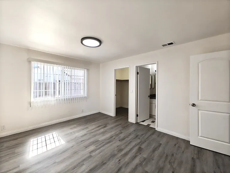2086 Fairway Glen Dr — Photo 8