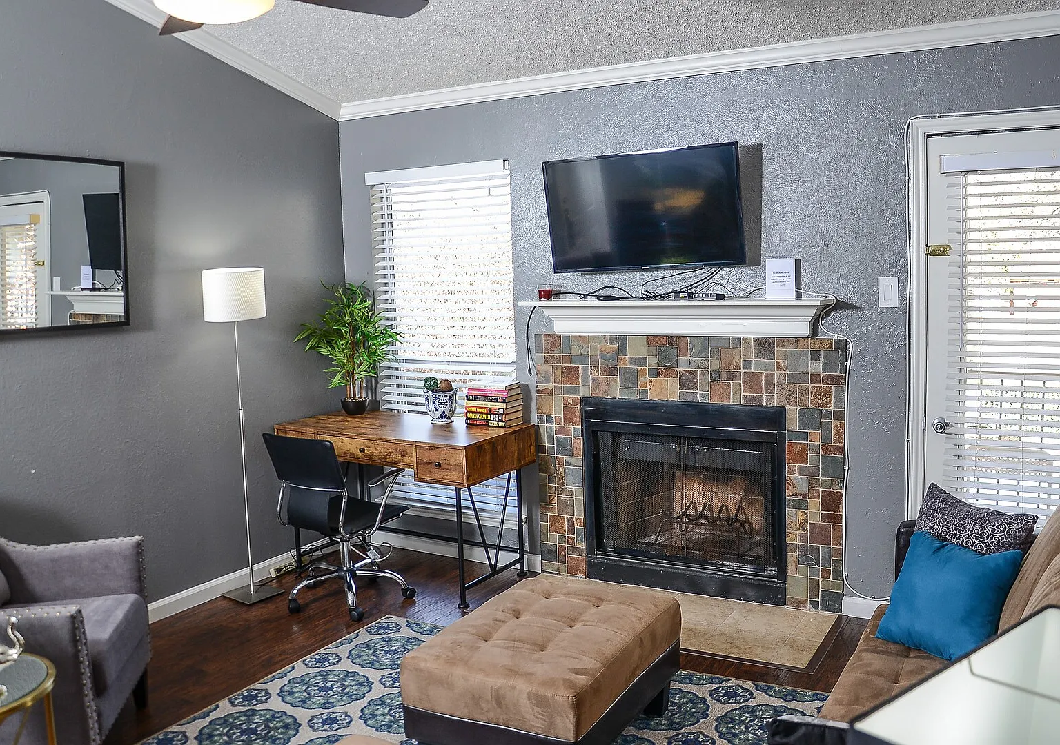 I18 World Cup Stay - 18 min to AT&T - Sleeps 4 - Free Parking — Photo 3