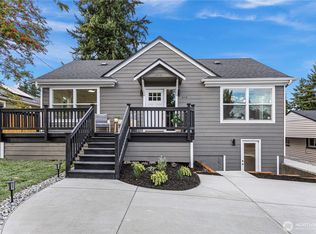 618 N 125th St, Seattle, WA 98133
