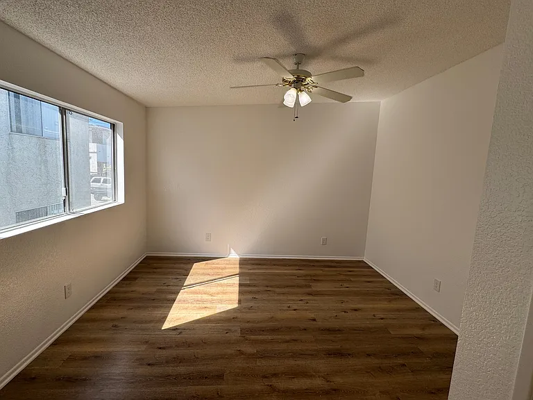 1415 W 257th St #18 — Photo 7