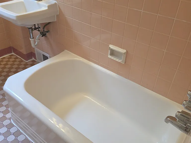 135 Greenwood Ave #B — Photo 11