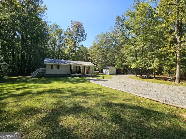 439 Fir Rd, Franklin, GA 30217