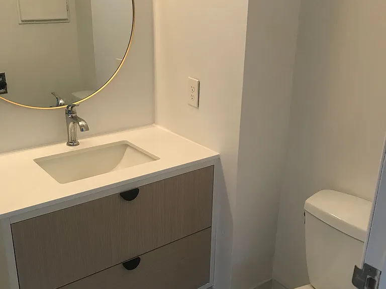 1580 Lancaster Dr #28 — Photo 15