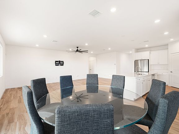 3rd image of 79329 Zamora Ct