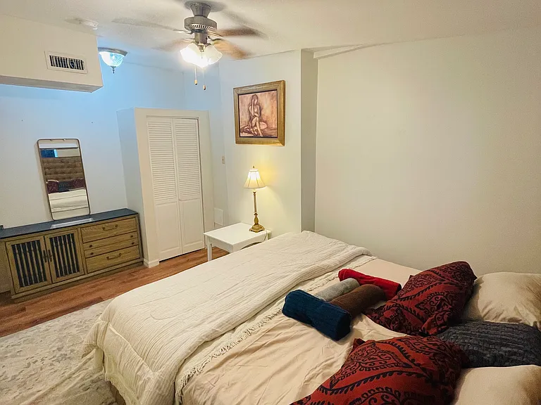 1721 Guilford Ave #3 — Photo 7