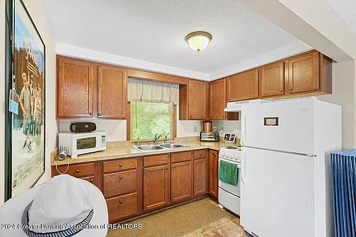9215 Windsor Hwy #B Photo 1