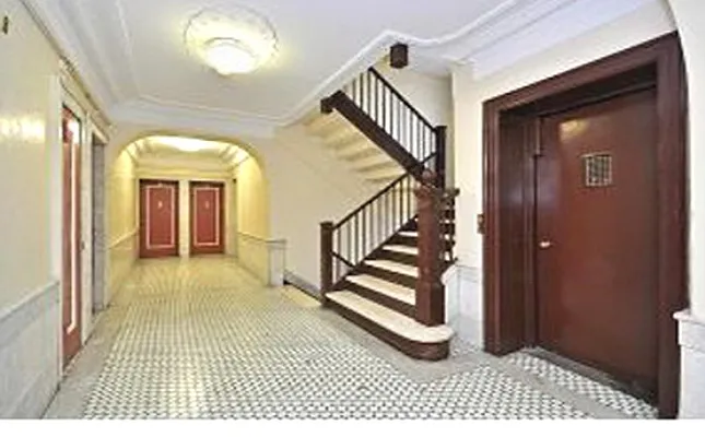 Sold by Calabrese Real Estate | media 33