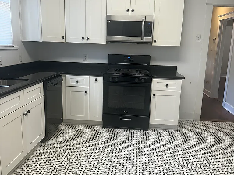 2846 State St #48 — Photo 12