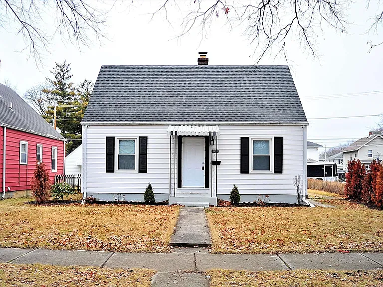 3 bed, 1.5 bath, 1080 sqft, $1,550 — Photo 2