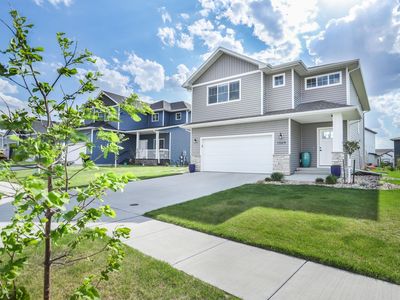 1069 Ashley Dr W, West Fargo, ND, 58078