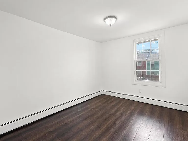 140 Beacon Ave #1 — Photo 7