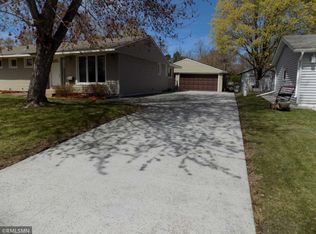 2812 Mumford Rd, Brooklyn Center, MN 55430