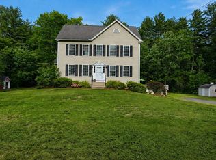54 Chase Rd, Londonderry, NH 03053