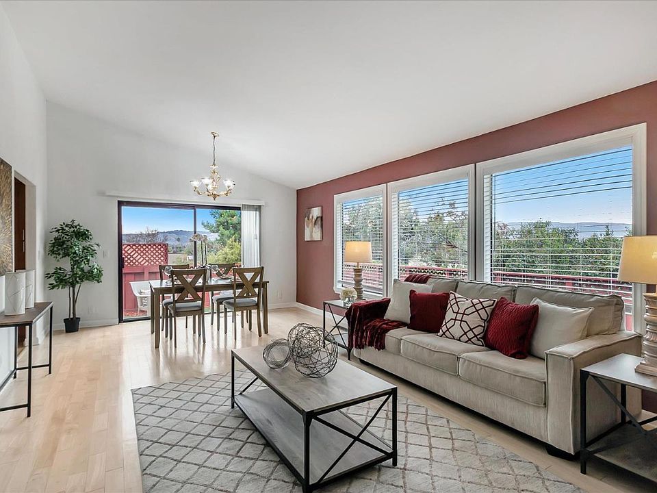 1st image of 478 Verano Ct