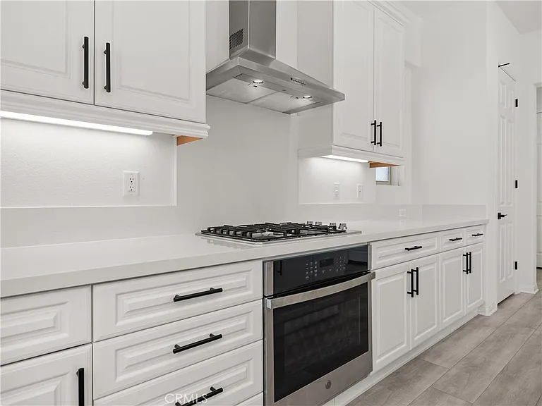 27448 Pioneer Ct — Photo 16