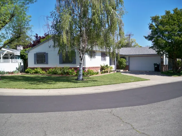 4815 L Pkwy, Sacramento, CA 95823