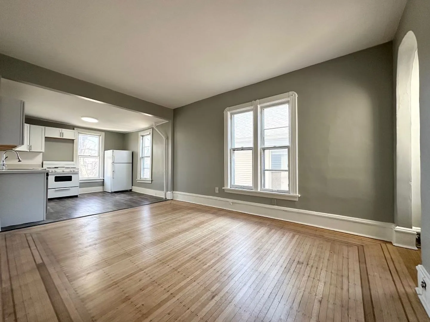 2711 Aldrich Avenue South — Photo 3