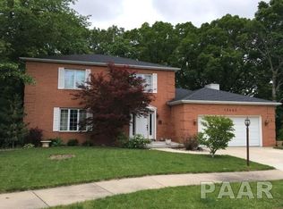 12433 N Oakmont Ct, Dunlap, IL 61525