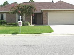 17375 Gentry Dr, Gulfport, MS 39503