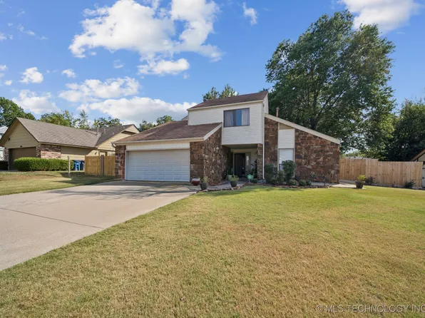 13914 E 28th Pl, Tulsa, OK 74134