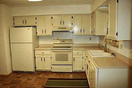 2nd image of 54 Landia Dr