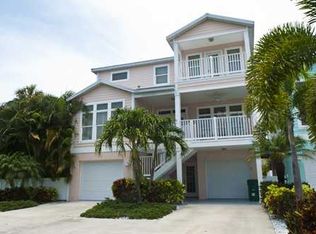 400 74th St, Holmes Beach, FL 34217