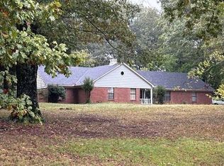 6698 S Hamilton Cir, Olive Branch, MS 38654