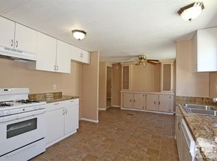 32347 Wells Fargo Rd, Thousand Palms, CA 92276