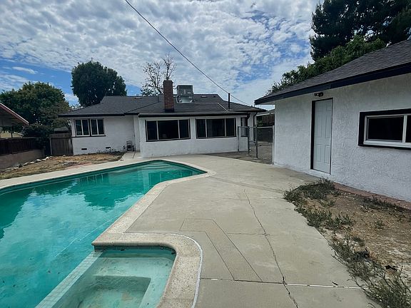 5th image of 17243 Horace St