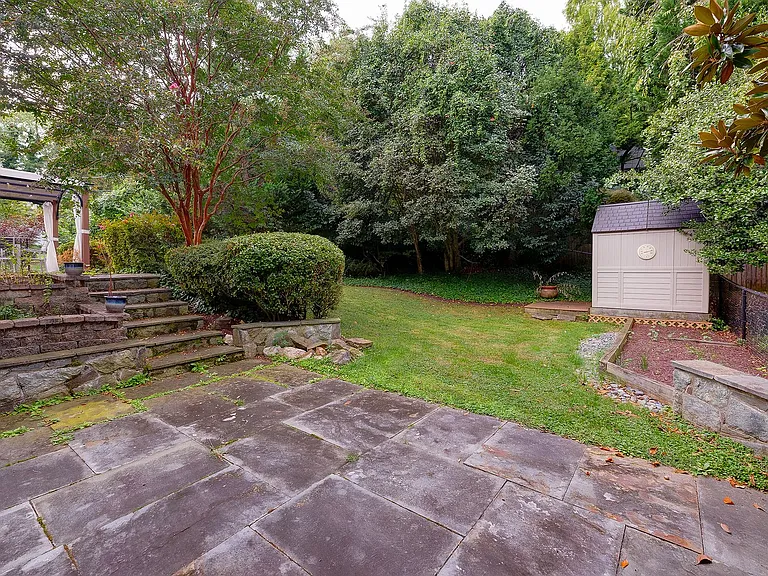 9420 Holland Ave — Photo 57