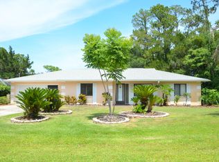 25 Belvedere Ln, Palm Coast, FL 32137