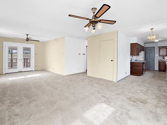 5th image of 12117 Sunnycrest Pl
