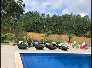 7254 Gardenia Pl, Pass Christian, MS 39571