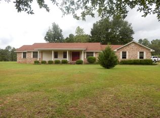 301 Cooper Rd, Columbia, MS 39429
