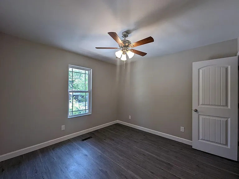 2230 Lyon St — Photo 11