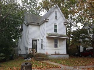 12 W New St, Paulsboro, NJ 08066