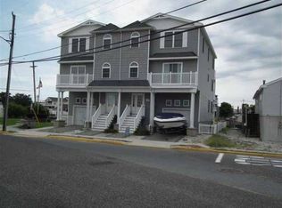 2 Lake Rd, West Wildwood, NJ 08260
