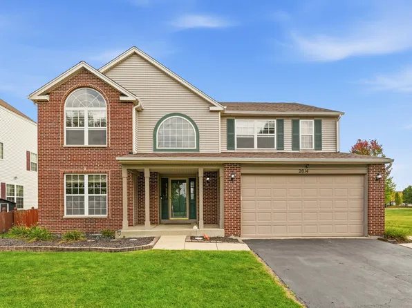 2014 Fairfield Dr, Plainfield, IL 60586