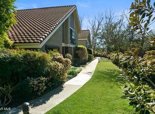 917 Thistlegate Rd, Oak Park, CA 91377