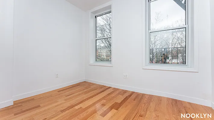 Rented by Nooklyn NYC LLC | media 42