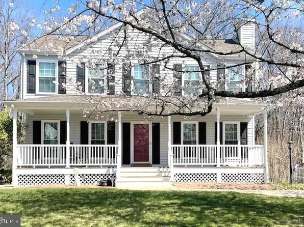 13489 Photo Dr, Woodbridge, VA 22193