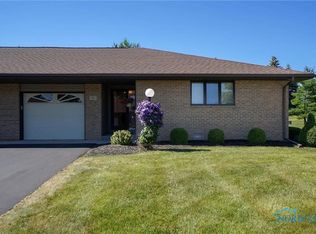 9 Windstone Dr, Findlay, OH 45840