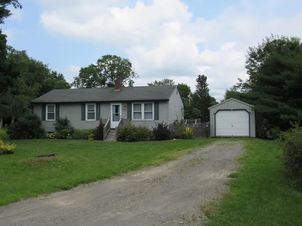 223 Williams Road, Newport, ME 04953